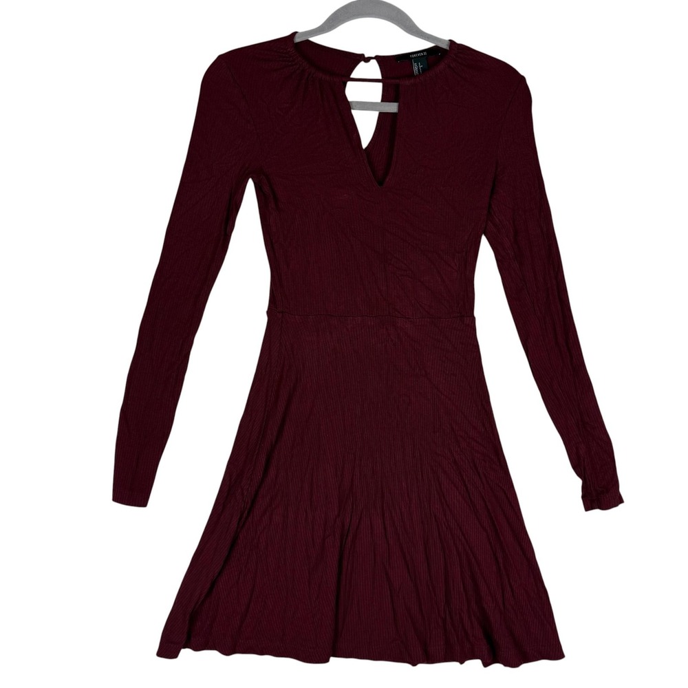 Forever 21 Dress Womens Small Red Ribbed Keyhole V Neck Fit Flare Long‎ Sleeve